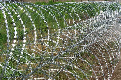 Пирамидальные заграждения из нескольких спиралей